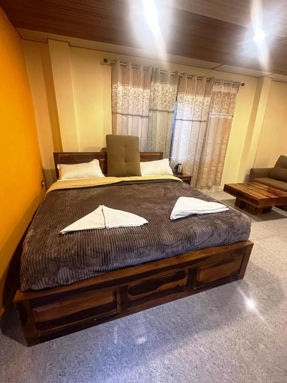 Drona Hills Resorts 카나탈 외부 사진